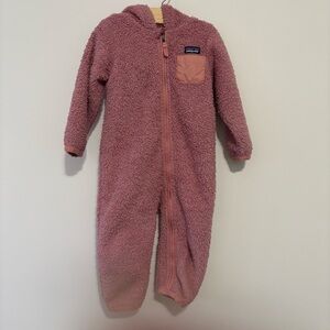Patagonia furry friends fleece bunting 2T